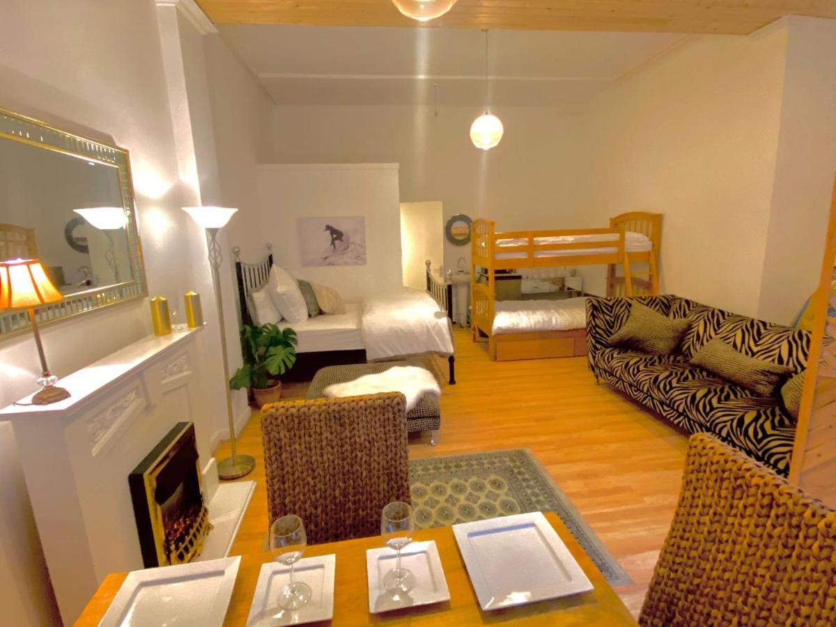 Roman Studio Apartamento Edimburgo Exterior foto